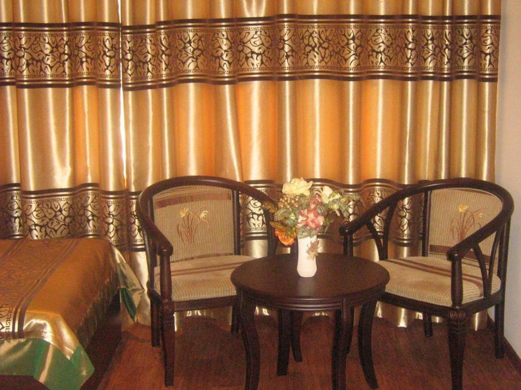 Kausar Hotel Almaty Camera foto